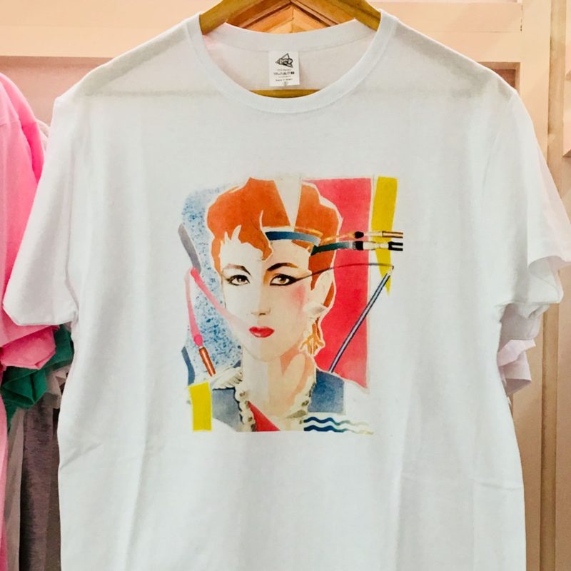 Camiseta Mecano maquillaje